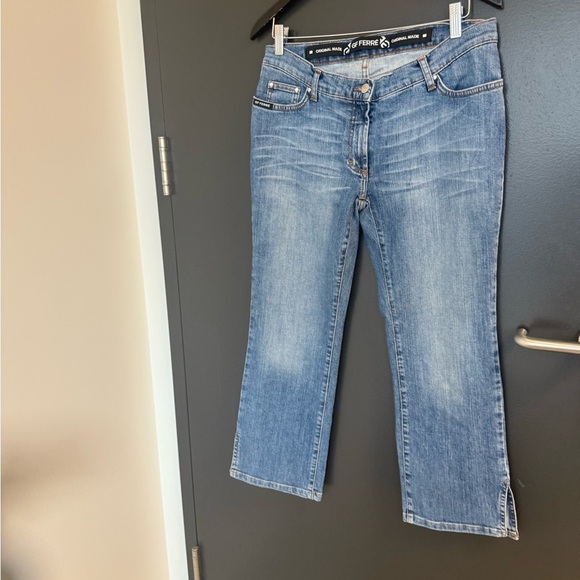 Gf Ferre NWT size 32 ankle wide leg slit Stylish Jeans - Picture 10 of 12